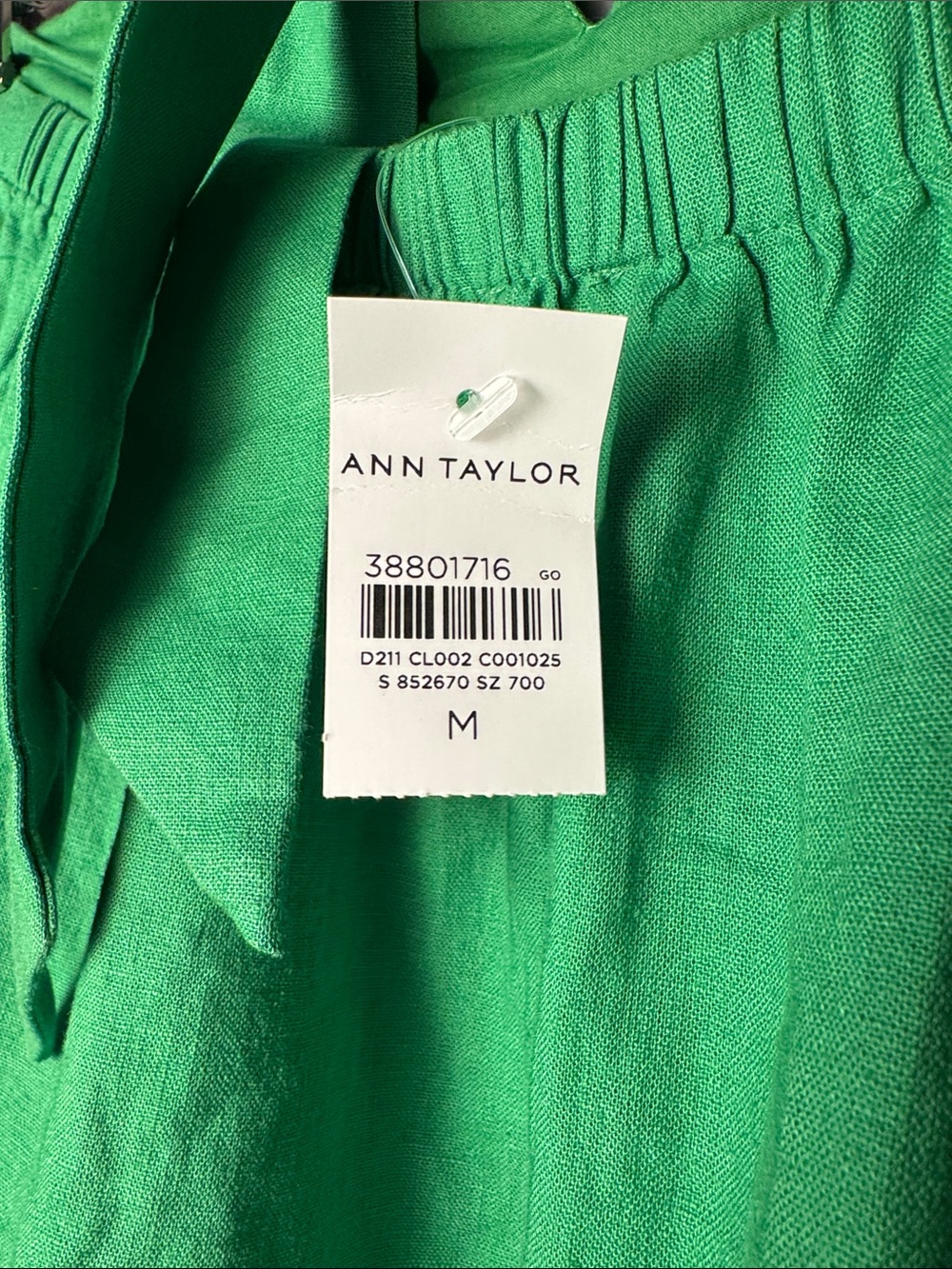 Ann Taylor Bright Green Halter Tie Neck Top | Size M - Picture 8 of 11